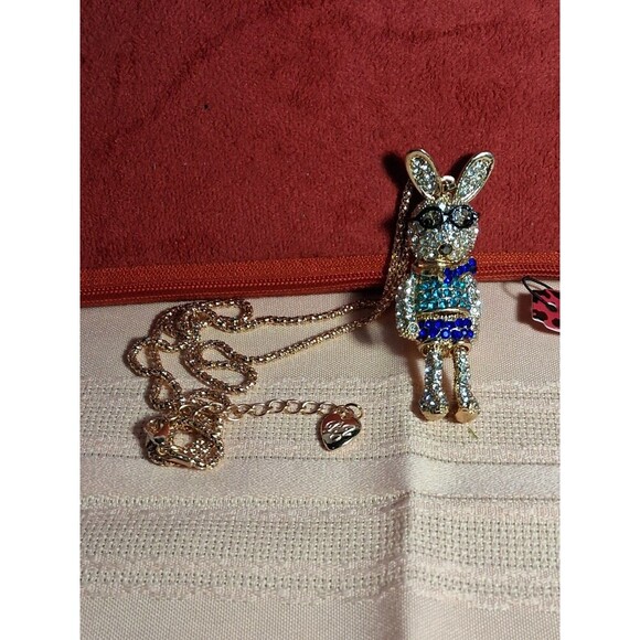 Betsey Johnson Bunny on a Chain, Silver and Blue, Moveable Lamb's - Picture 2 of 8